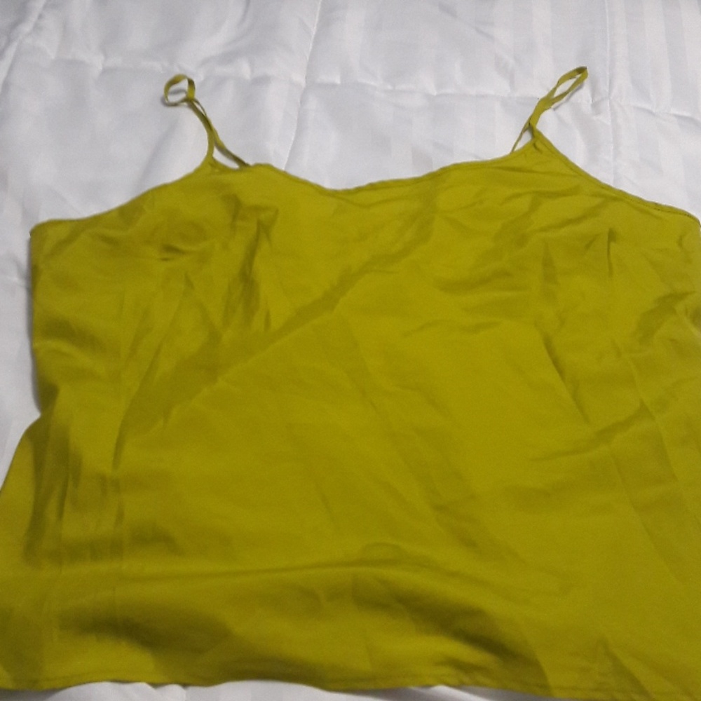 Women's Top